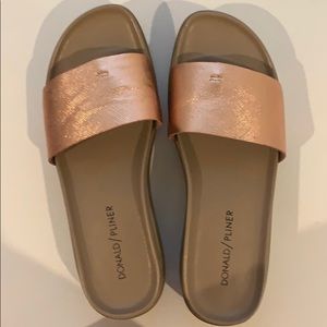 Rose gold textured metallic sandals